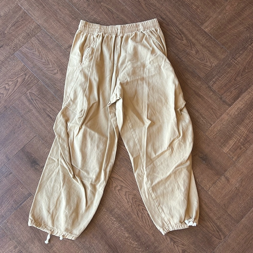 Mercy House Oversized Joggers Sand Sz M